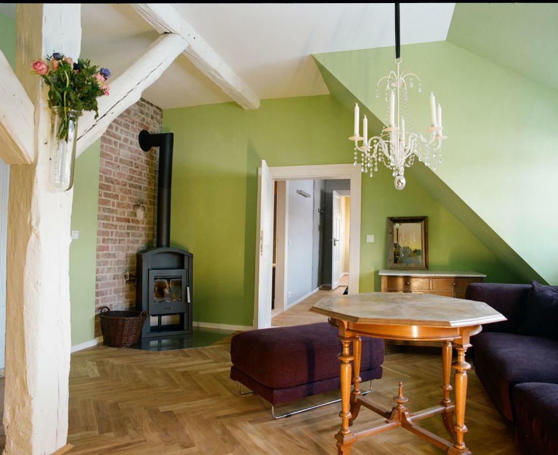 Gutshaus Altbauhof Appartement Dargun Buitenkant foto