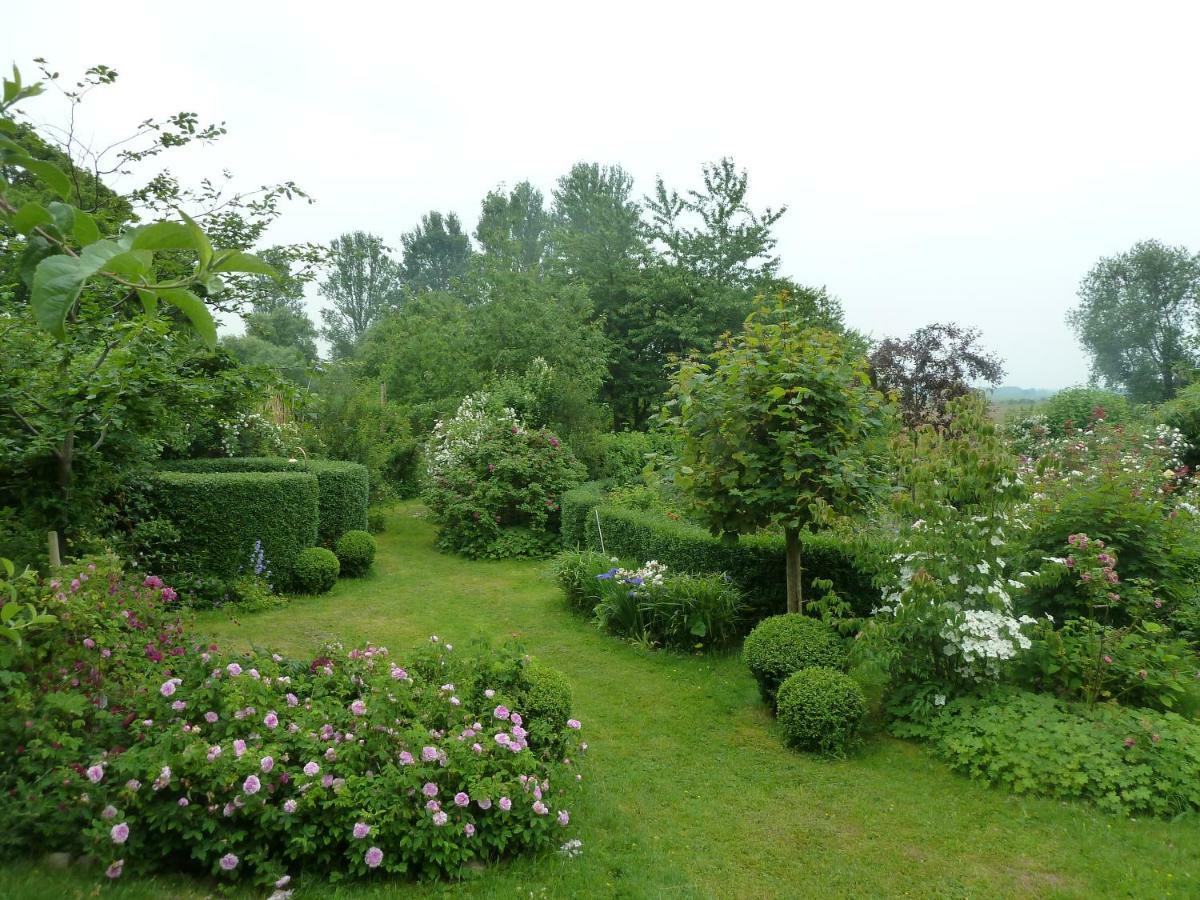 Gutshaus Altbauhof Appartement Dargun Buitenkant foto