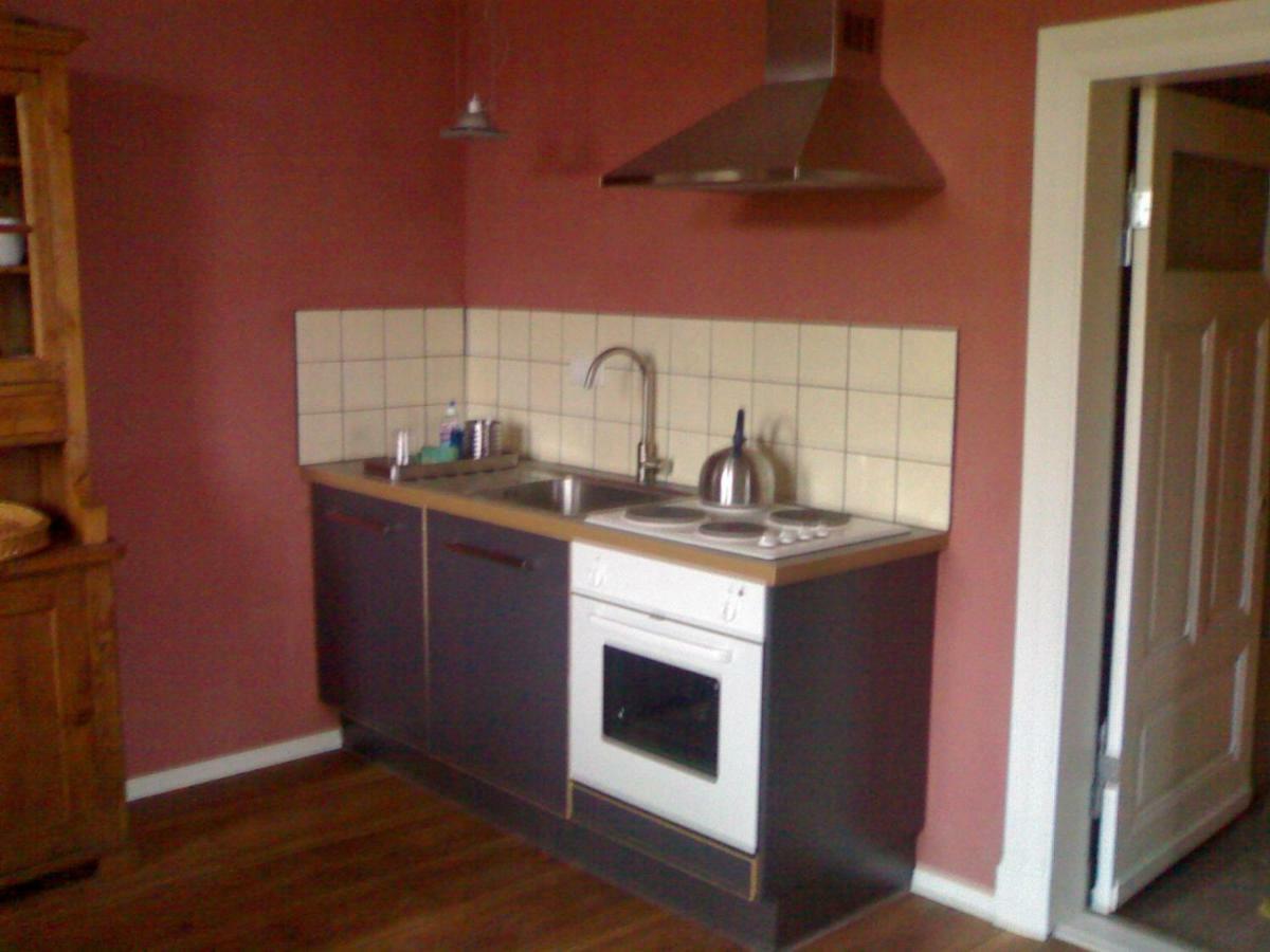 Gutshaus Altbauhof Appartement Dargun Buitenkant foto